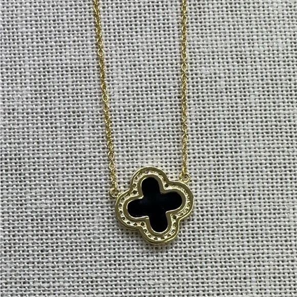 925 Sterling Silver CZs Onyx Four Leaf Clover Neck - Picture 5 of 5